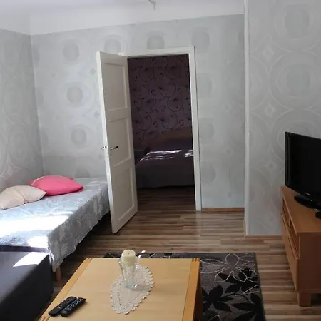 2-room Cozy @ Center Apartamento Pärnu