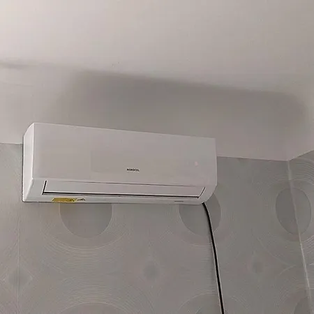 2-room Cozy @ Center * Παρνού